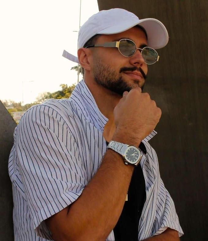 Turn heads with the Luxury Stainless Steel Watch – a perfect blend of elegance, durability, and timeless style.